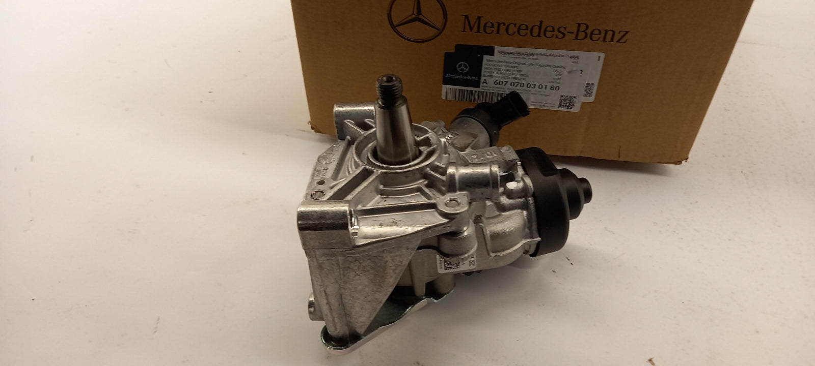 Original OE MERCEDES-BENZ Einspritzpumpe A607070030180