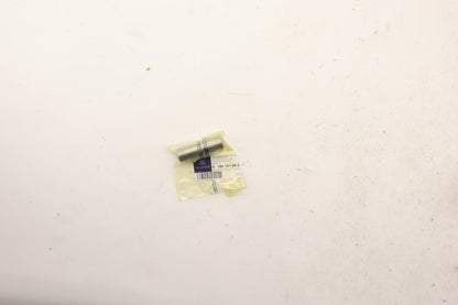 Original OE MERCEDES-BENZ A1861810433