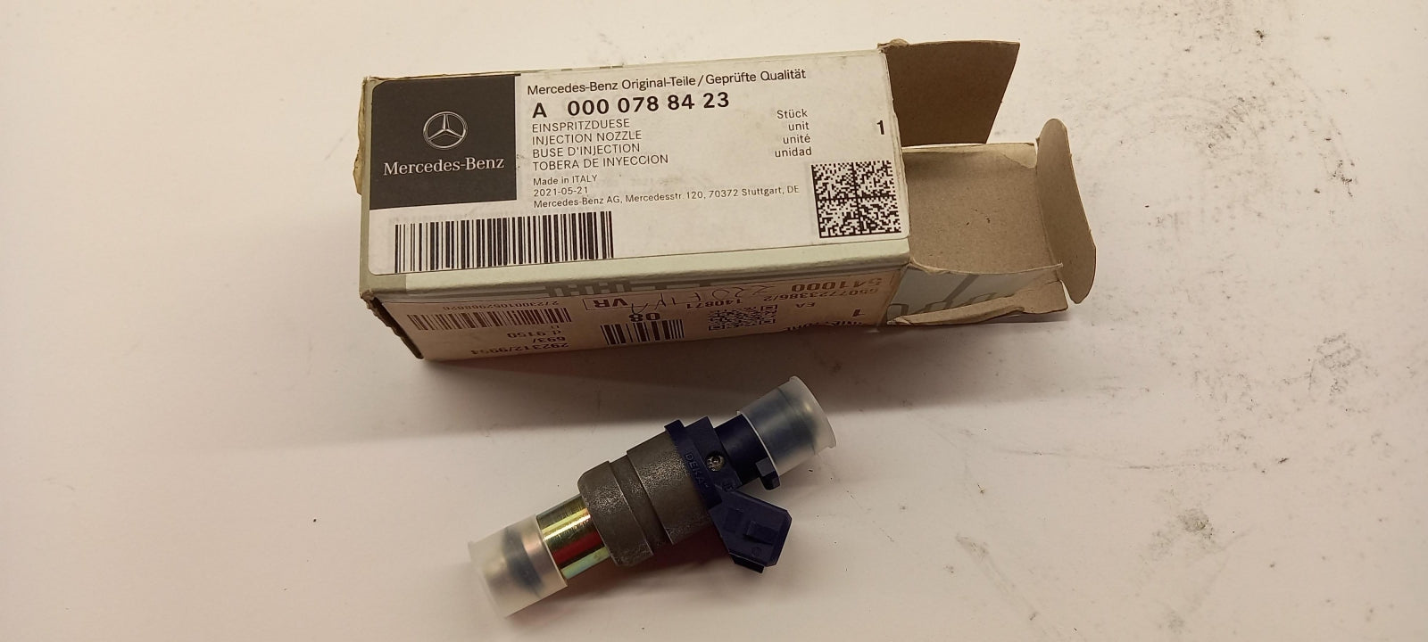Original OE MERCEDES-BENZ Injektor A0000788423