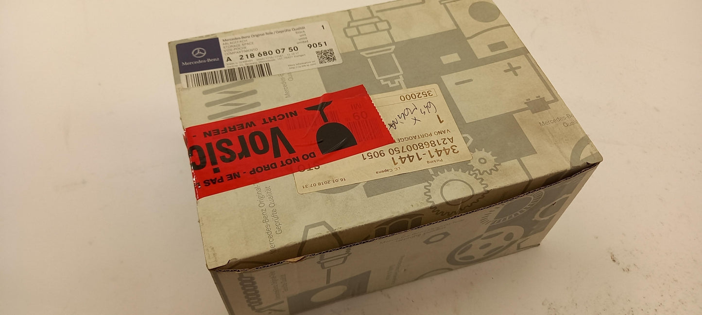 Original OE MERCEDES-BENZ Raucherpaket A21868007509051