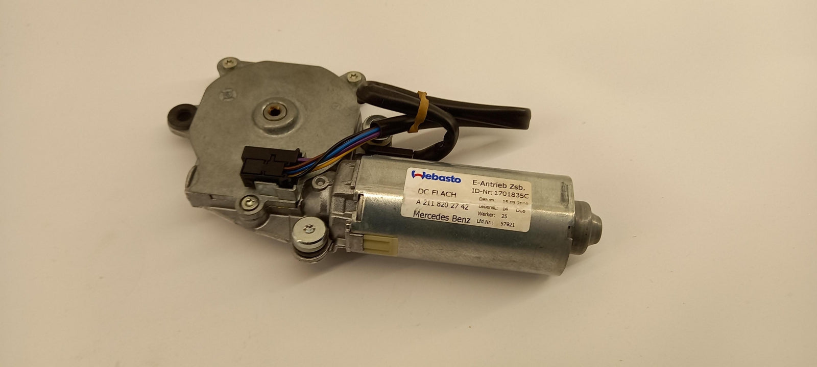 Original OE MERCEDES-BENZ Elektromotor A2118202742