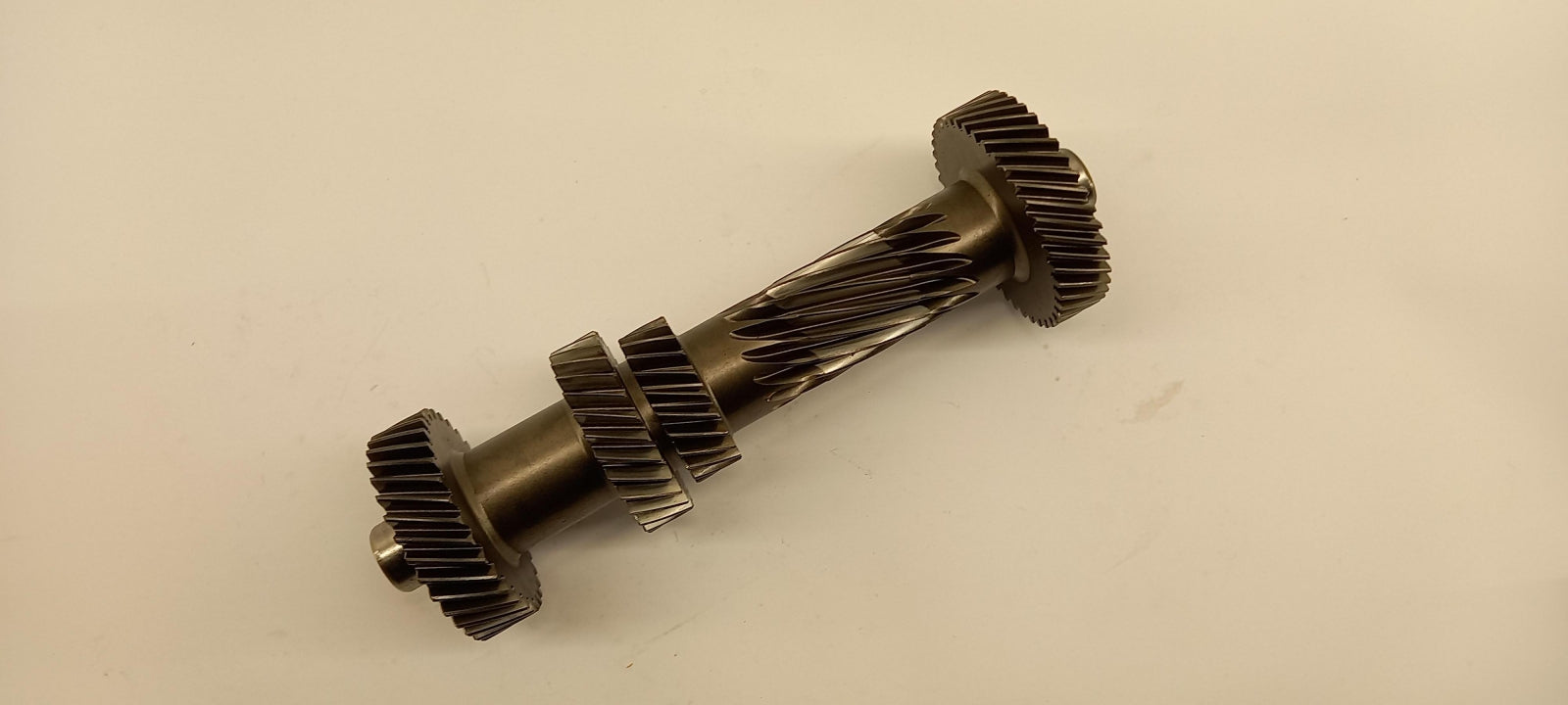 Original OE HYUNDAI/KIA Schaltgetriebe Vorgelegewelle 0K05417301
