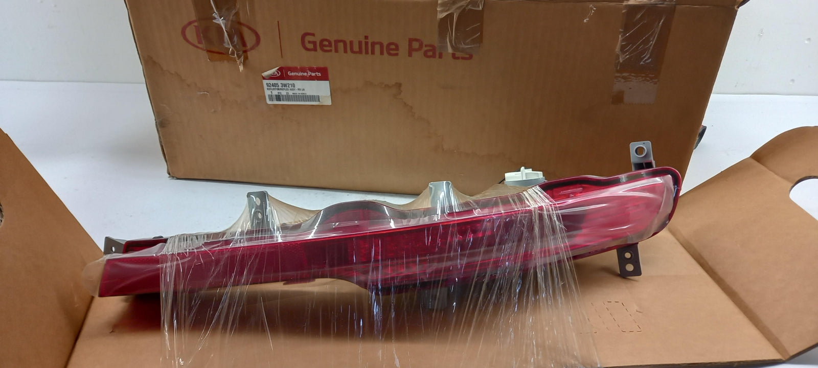 Original OE HYUNDAI/KIA Nebelschlussleuchte 924053W210