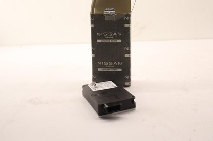 Original OE NISSAN Distronik 28438HG00B