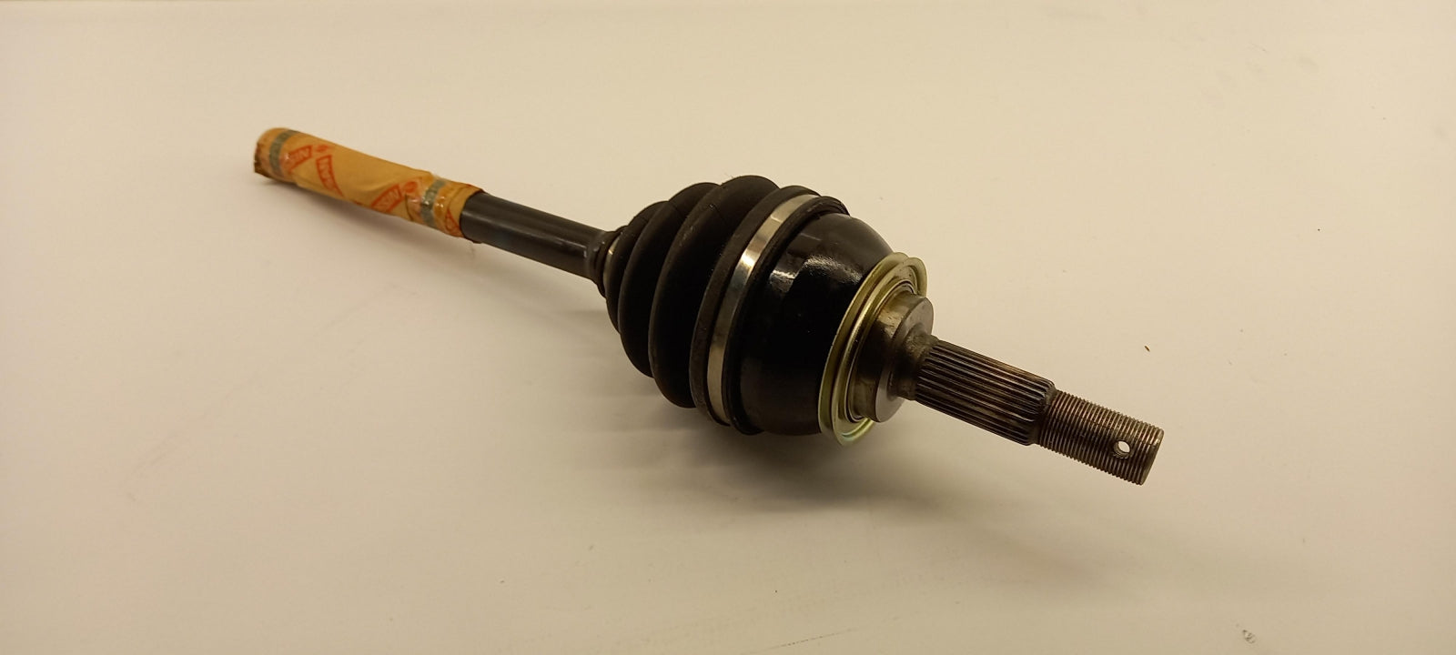 Original OE NISSAN Antriebswelle Gelenksatz 3920505E25