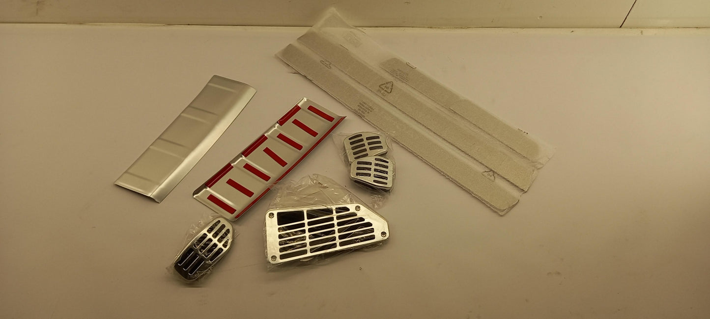 Original OE NISSAN Styling Kit KE4604ES01