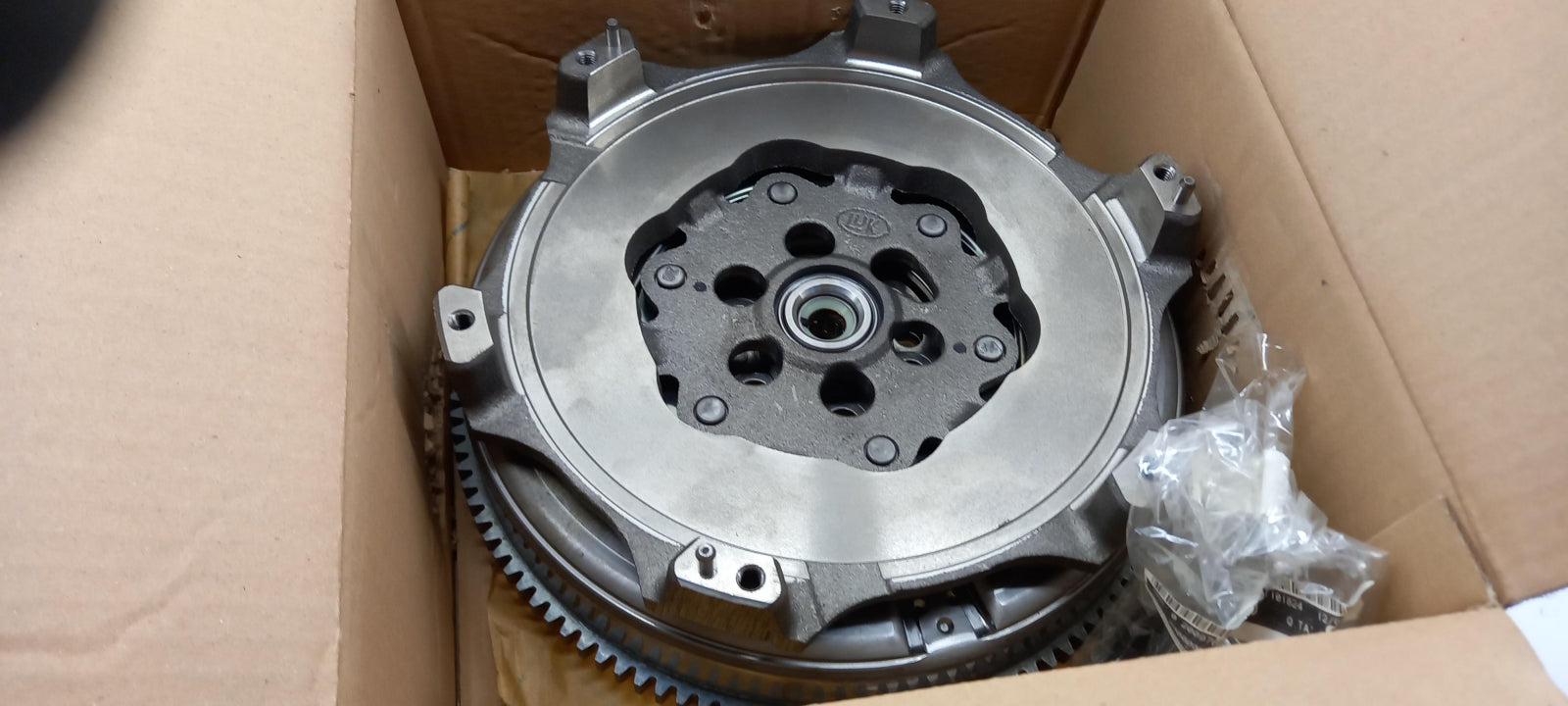 Original BMW F80 M3 F82/83 M4 F87 M2 Schwungrad 21212283028