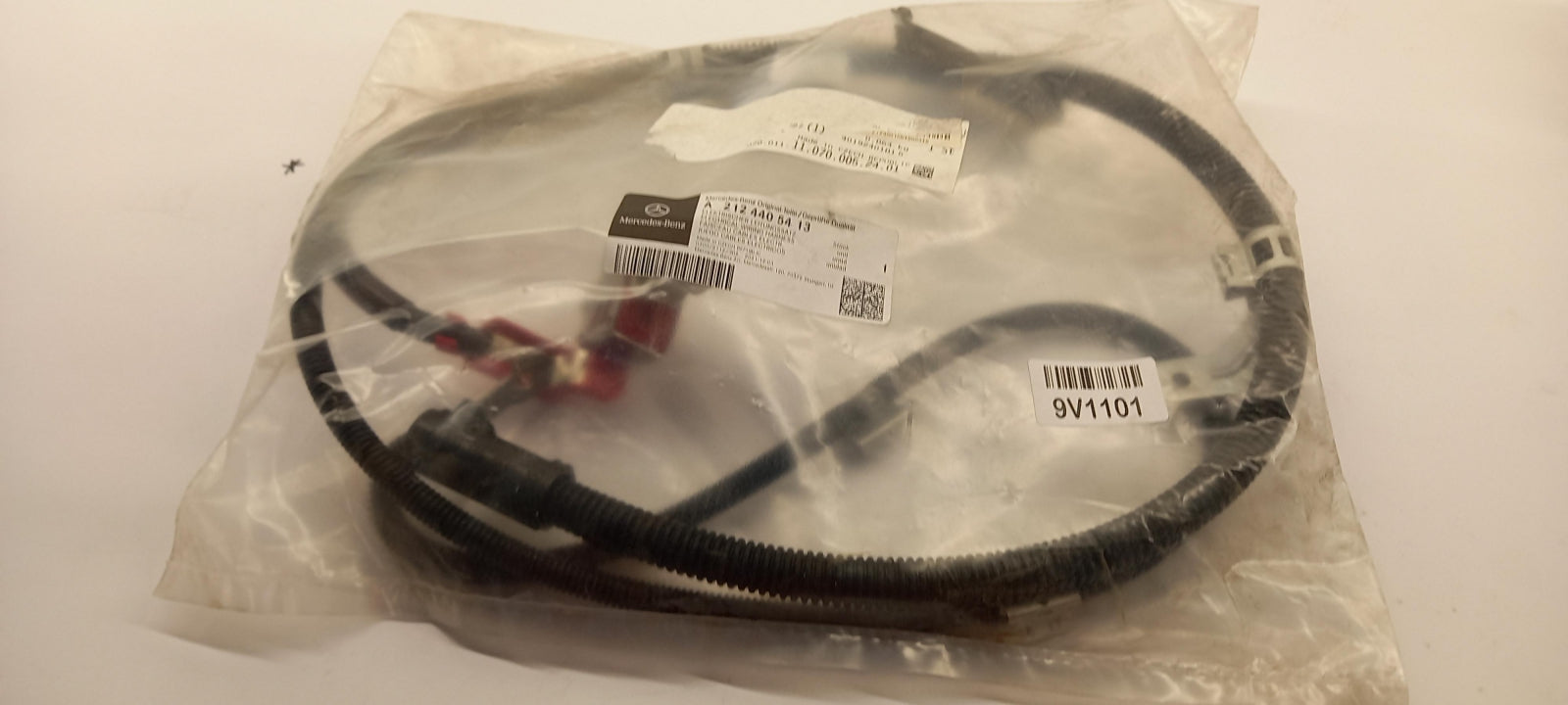 Original OE MERCEDES-BENZ Erdleitung A2124405413
