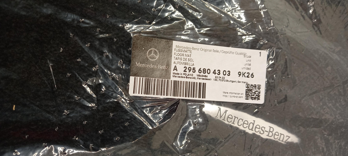 Original MERCEDES-BENZ EQE V295 Fußmattensatz Velours vorne A29568043039K26