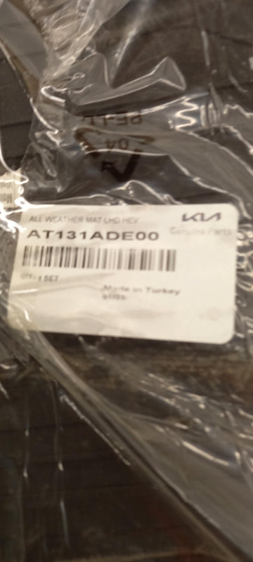 Original OE HYUNDAI/KIA Fußmattensatz AT131ADE00