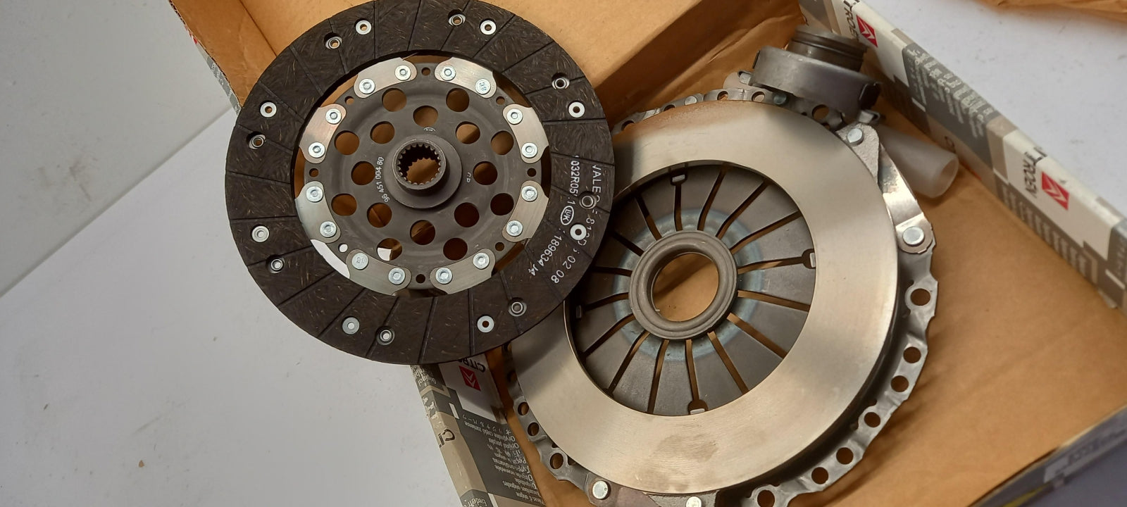 Original OE Peugeot Kupplungssatz 2051L9