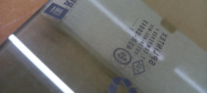Original OE RENAULT Scheibe 8200005502