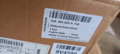 Original OE Volkswagen Felge 5JA601025NFL8