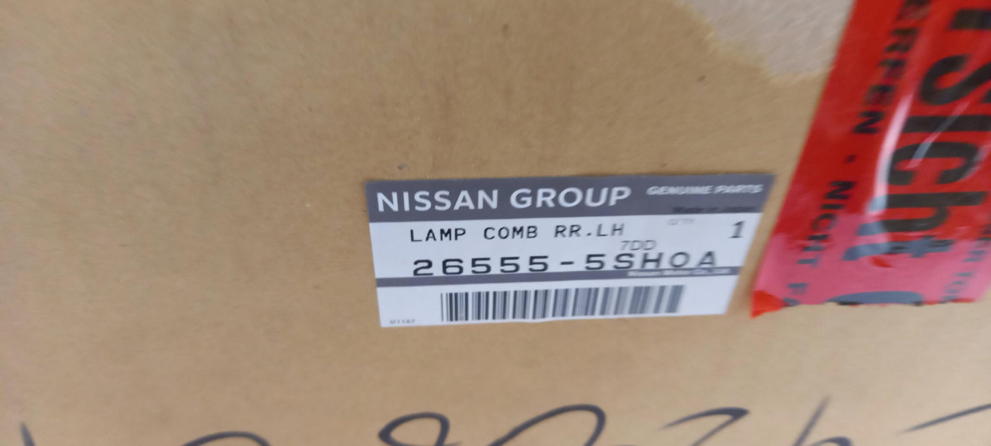 Original OE NISSAN Heckleuchte 265555SH0A