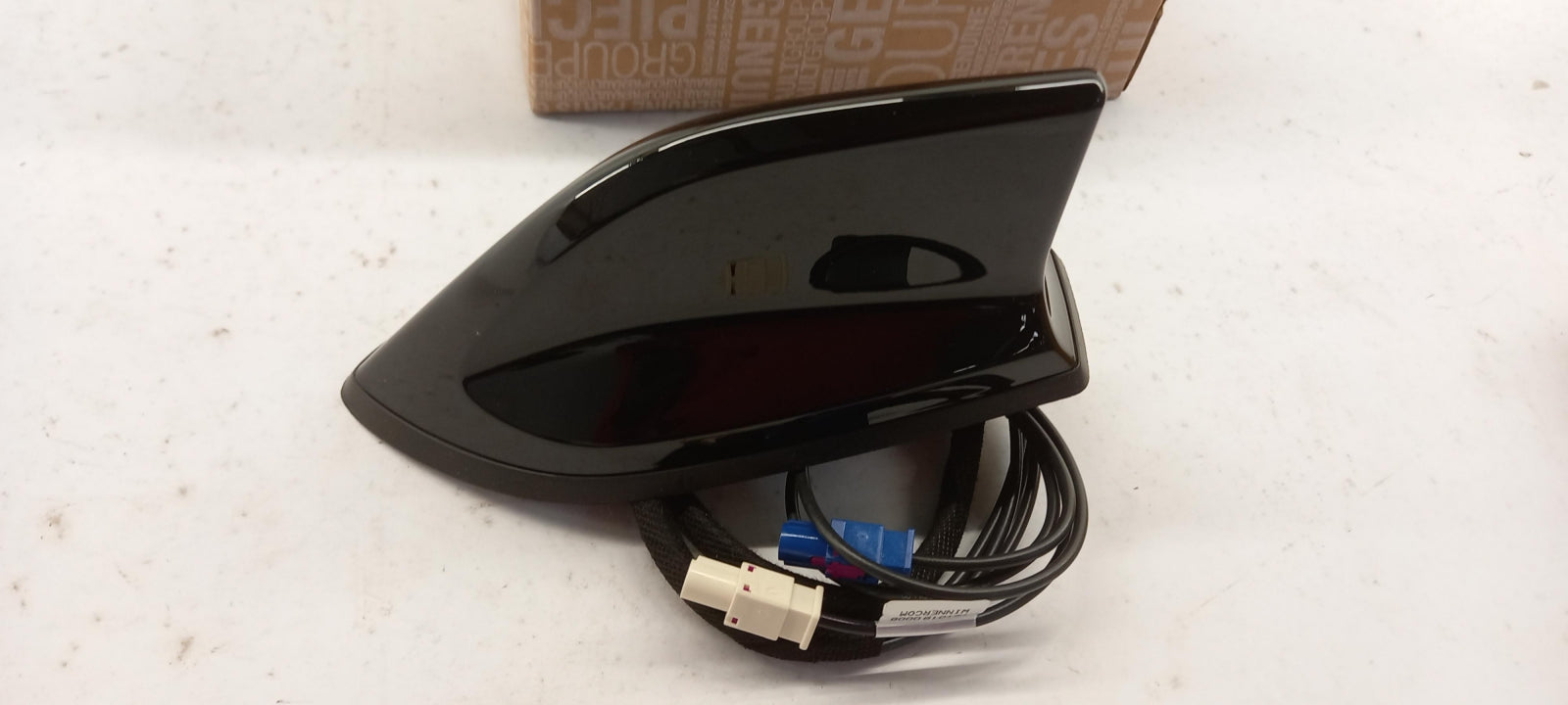 Original OE RENAULT Antenne 282067729R