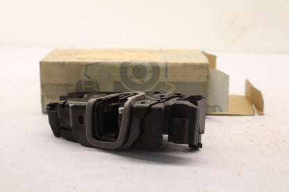 Original OE MERCEDES-BENZ Türschloss A4477300702