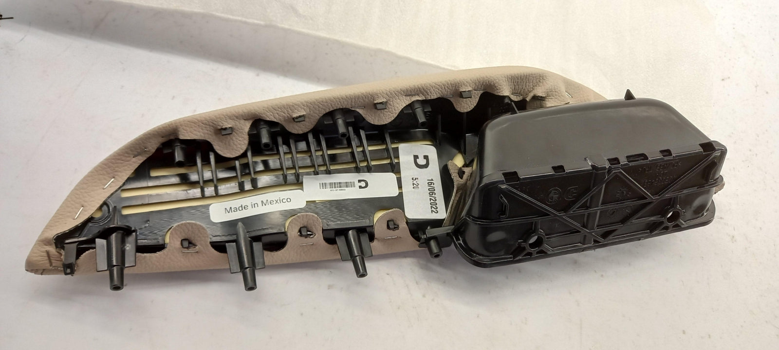 Original BMW X3 F25 X4 F26 Armauflage links oyster 51417258807