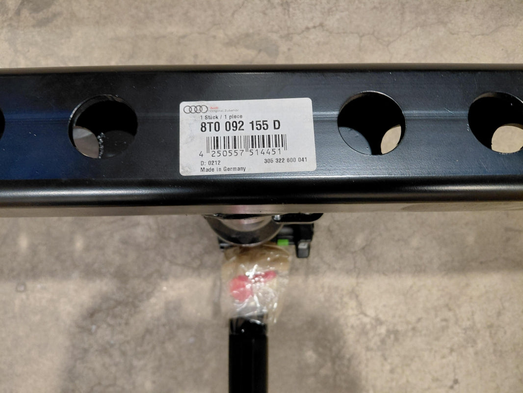 Original AUDI A4 8K A5 8F/8T Anhängerkupplung 8T0092155D