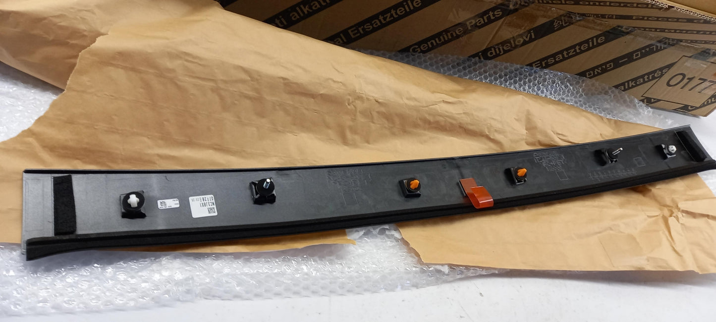 Original OE FIAT Dach Zierleiste 6000621453