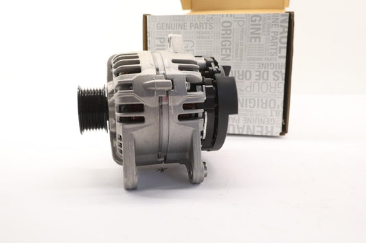 Original OE RENAULT Lichtmaschine 8200660037