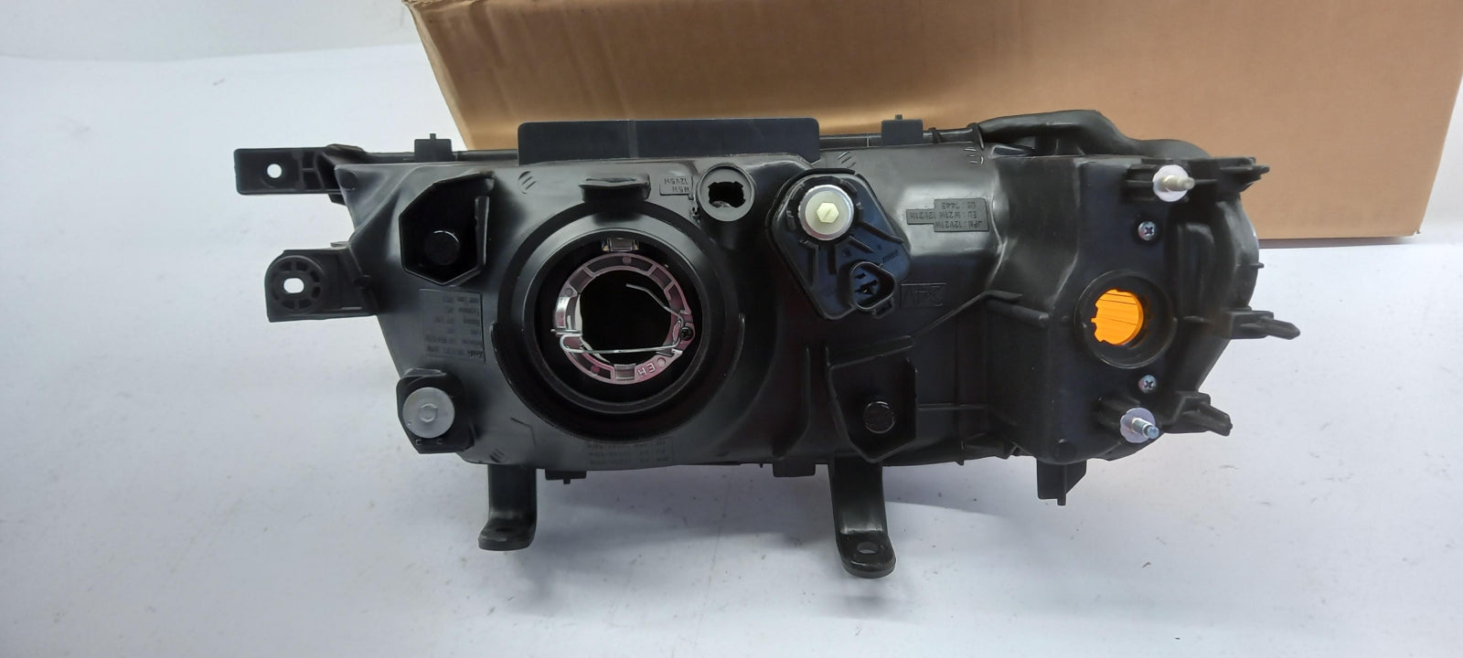 Original OE MITSUBISHI Scheinwerfer 8301A365