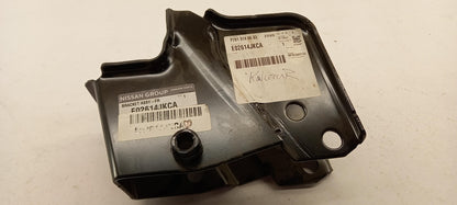 Original OE NISSAN Haltebügel E02614JKCA