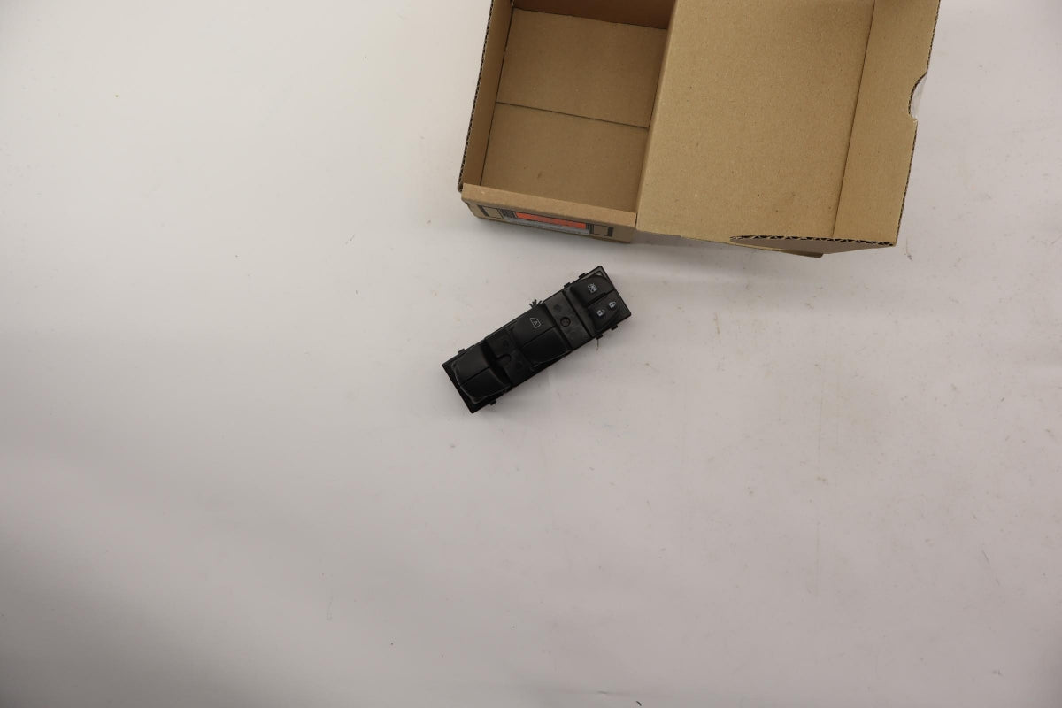 Original OE NISSAN Fensterheberschalter 254013NF0A