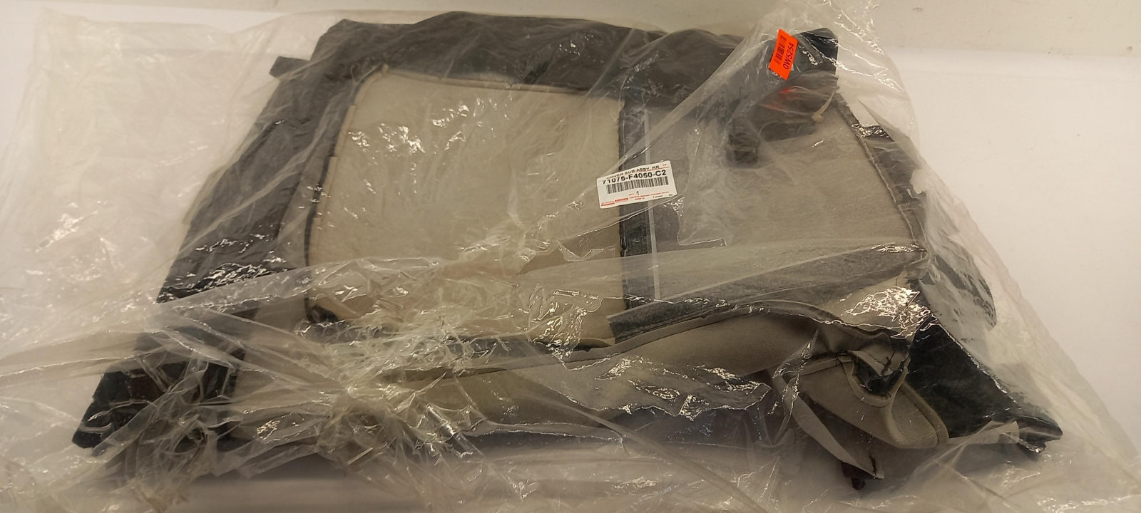 Original OE TOYOTA Sitzbezug 71075F4050C2