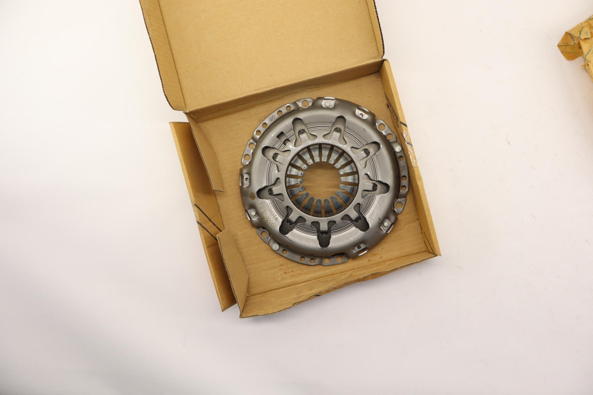Original OE TOYOTA Kupplungsdruckplatte 312100D060