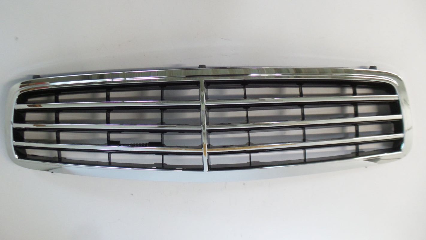 Original MERCEDES-BENZ C-klasse W203 Kühlergitter Kühlergrill A20388002239040