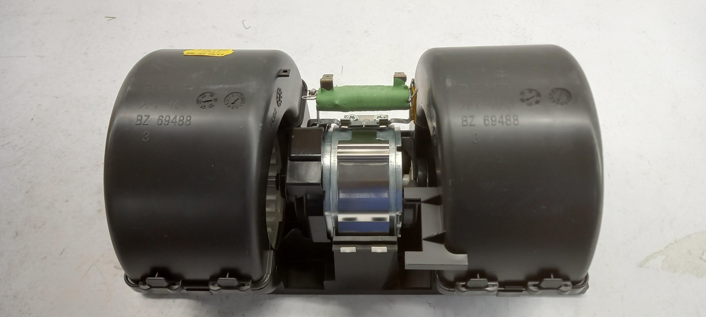 Original OE MERCEDES-BENZ Innenraumgebläse A9568300108