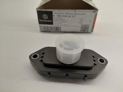 Original OE MERCEDES-BENZ Sensor A0045402417