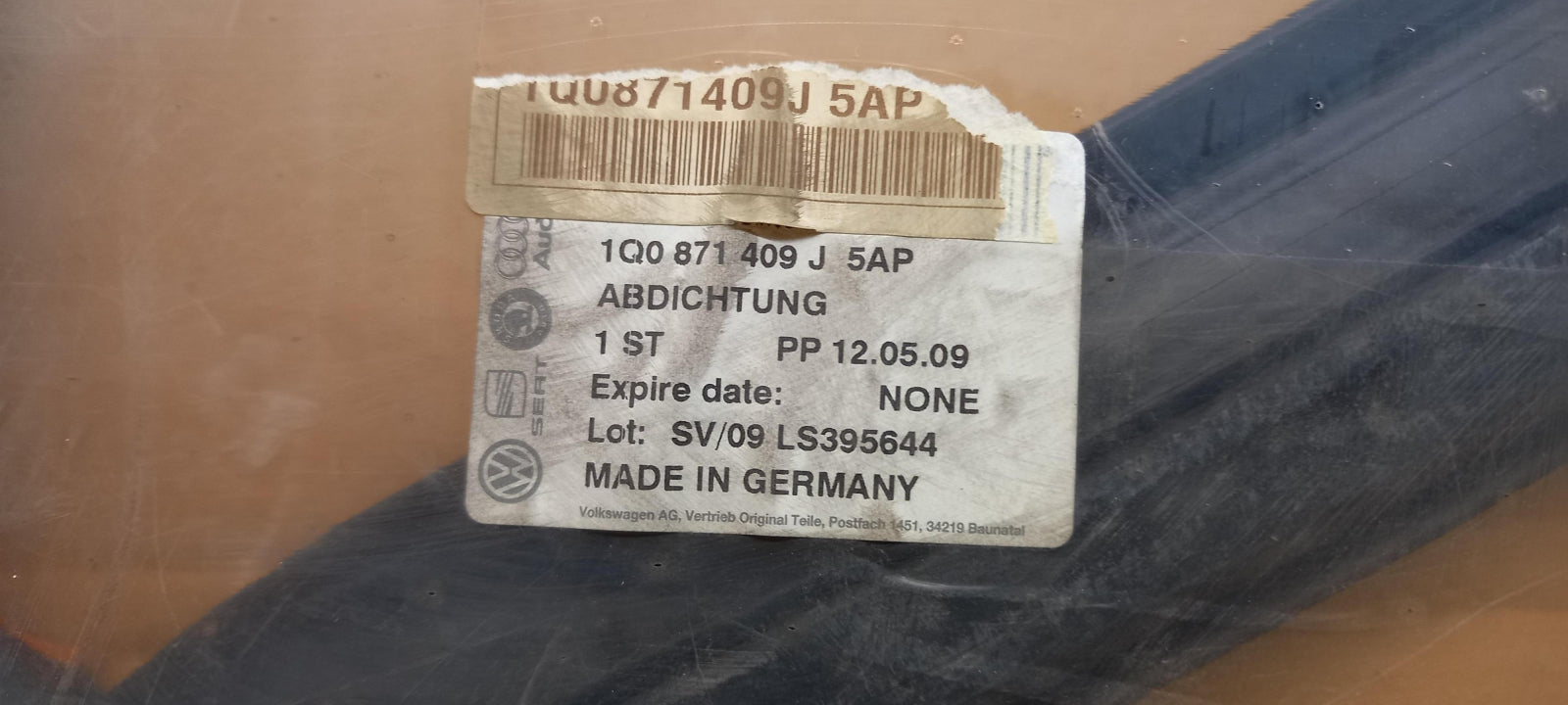 Original OE Volkswagen Windscheibe Dichtung 1Q0871409J5AP