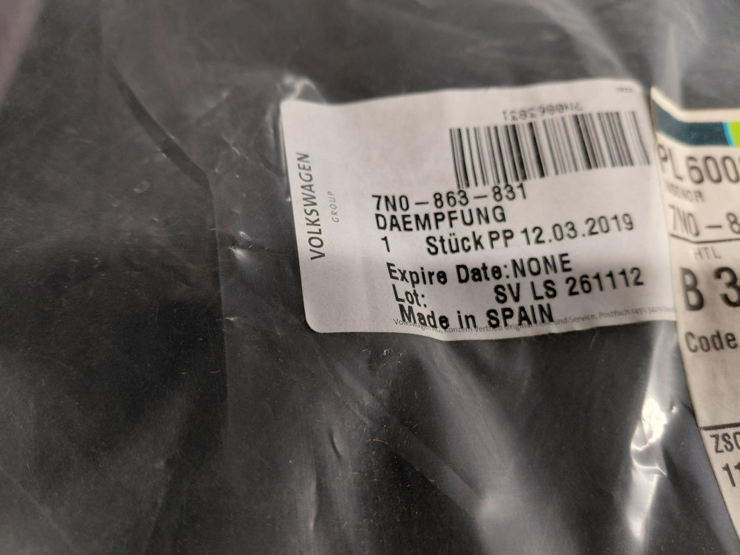 Original OE Volkswagen Motorraum Isolierung 7N0863831