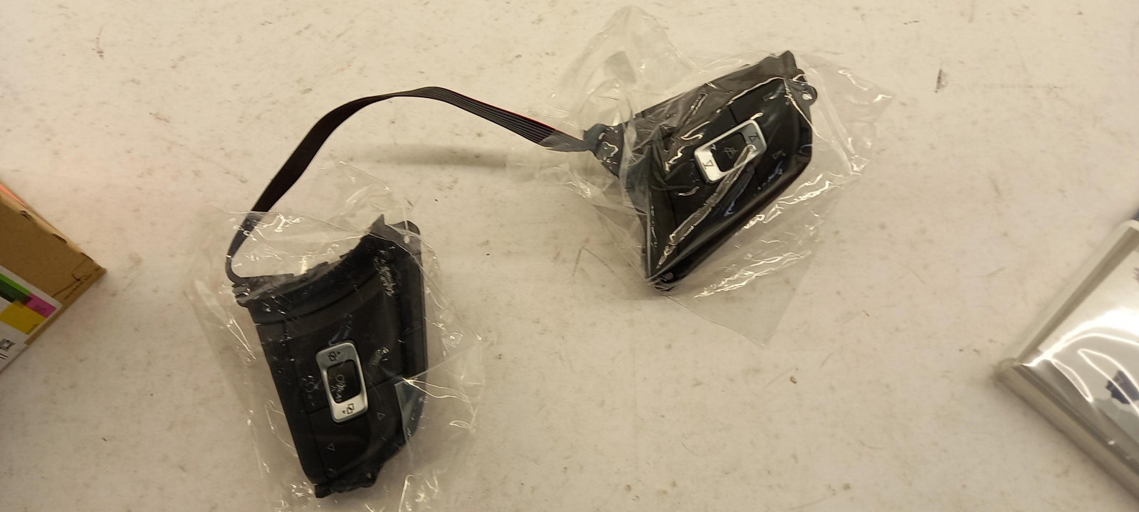 Original OE Volkswagen Lenkradschalter 5G0959442LICX