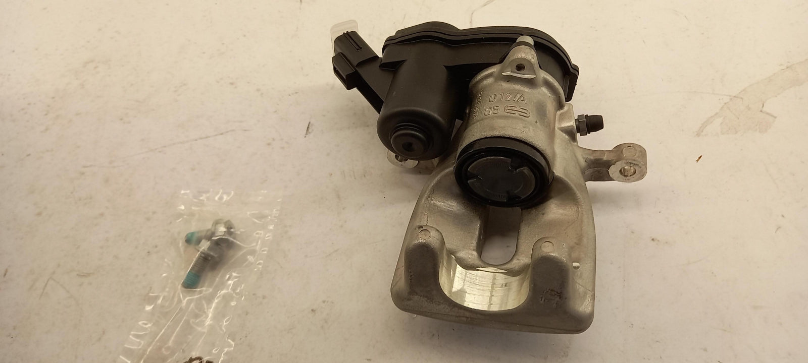 Original OE RENAULT Bremssattel 440118013R