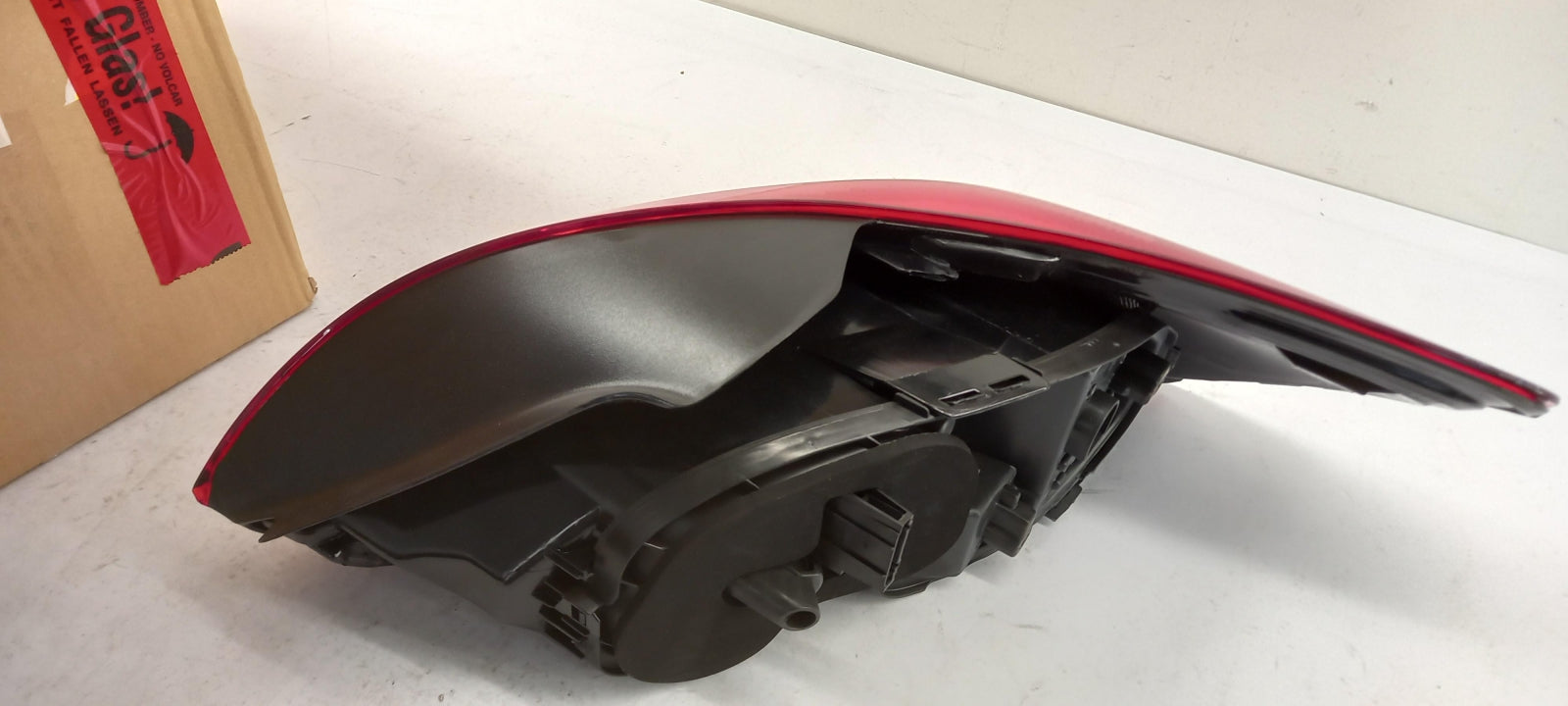 Original OE Volkswagen Heckleuchte 1K8945095S