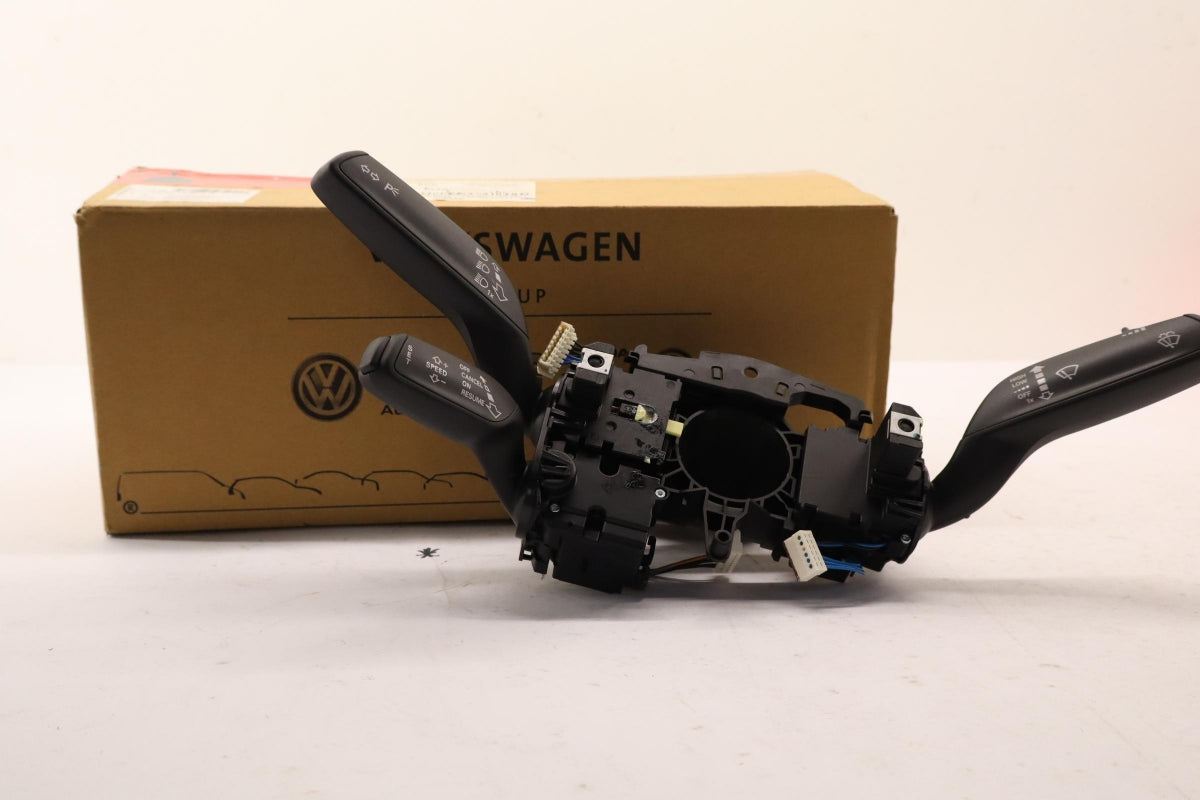 Original OE Volkswagen Lenkstockschalter 8V0953502H