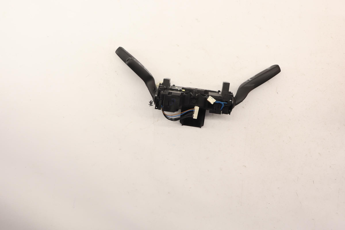 Original OE Volkswagen Lenkstockschalter 8V0953502H