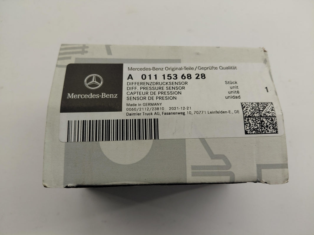 Original OE MERCEDES-BENZ Sensor A0111536828