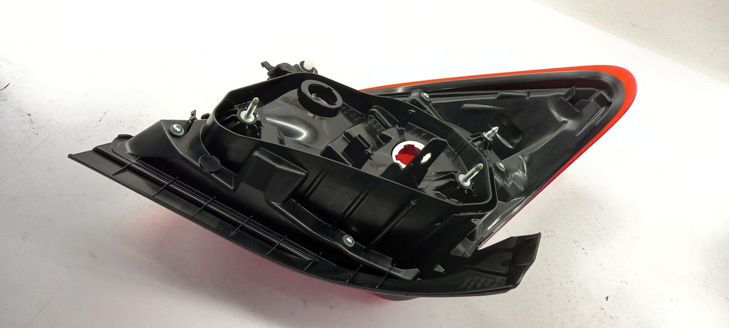 Original OE TOYOTA Heckleuchte Streuscheibe 815510D600