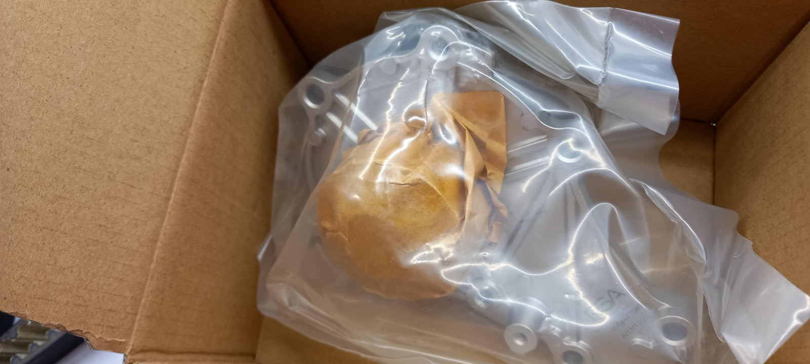 Original OE TOYOTA Wasserpumpe + Zahnriemenkit SU001B4541