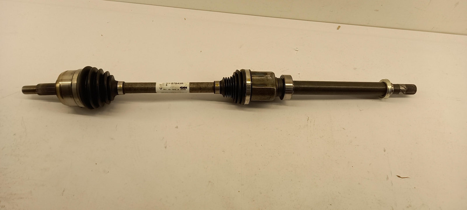 Original OE RENAULT Antriebswelle 391007843R