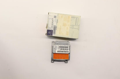 Original OE MERCEDES-BENZ Airbag Steuergerät A001820082664
