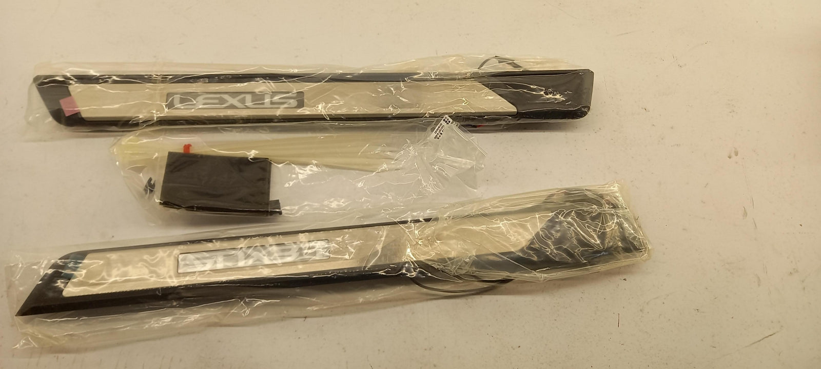 Original OE TOYOTA Einstiegsleisten Satz PT9223319110