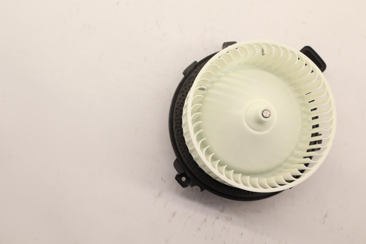 Original OE OPEL Innenraumgebläse 13497776
