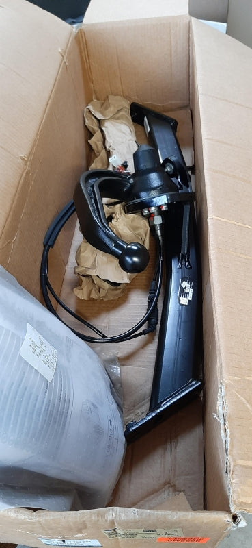 Original OE FORD Anhängerkupplung 1704896