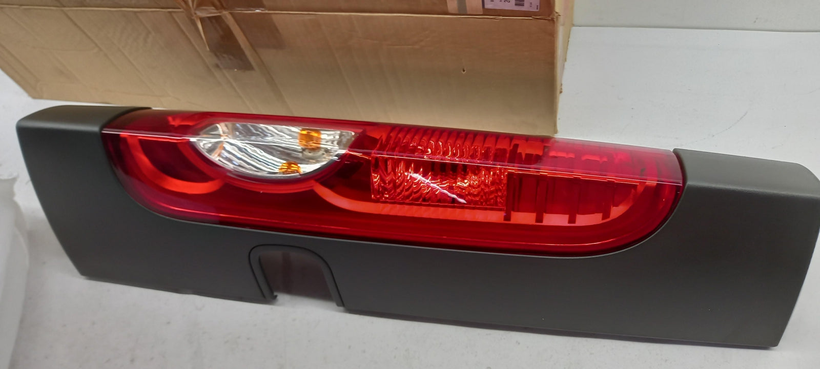 Original NISSAN Primastar 2007-2014 Heckleuchten Rechts 2655100Q0J