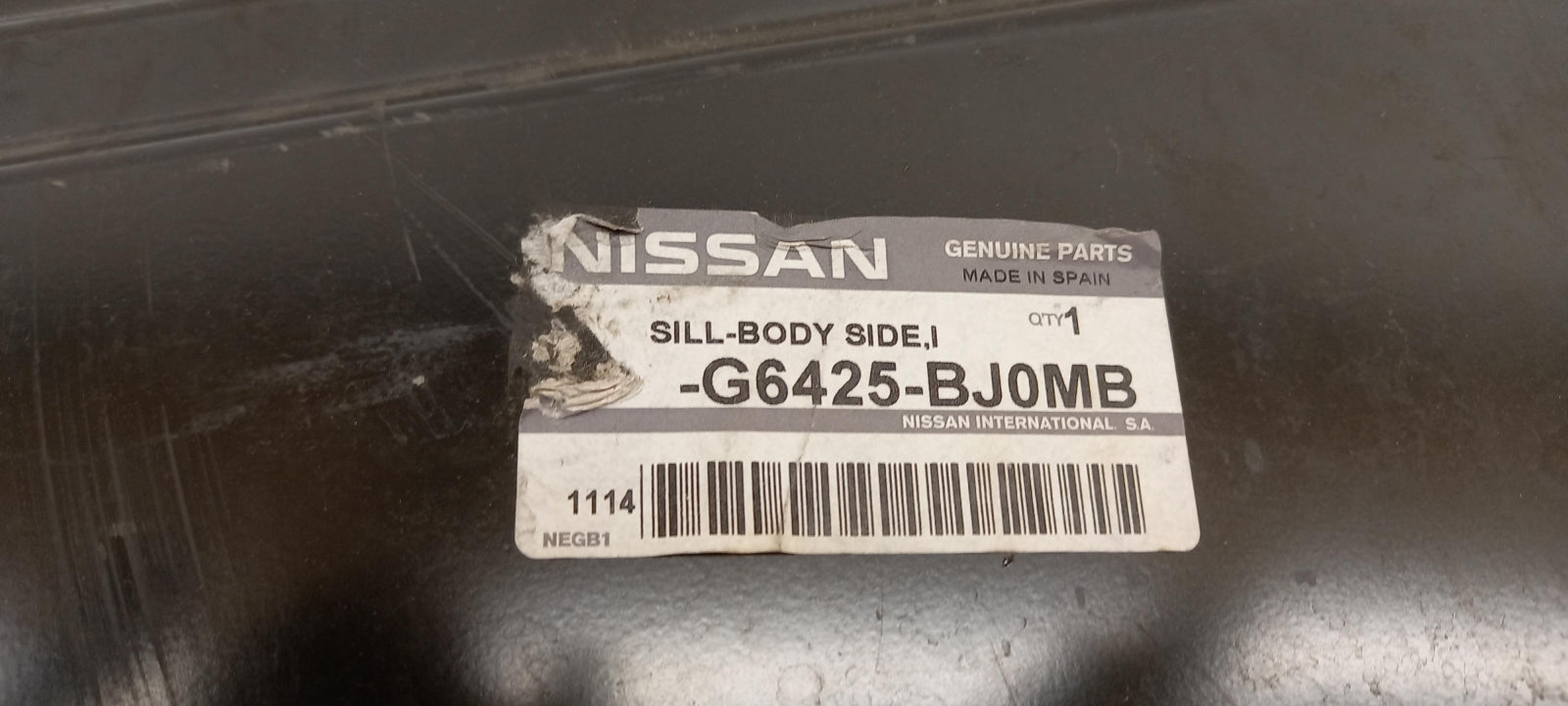 Original OE NISSAN Seitenverstärkung G6425BJ0MB