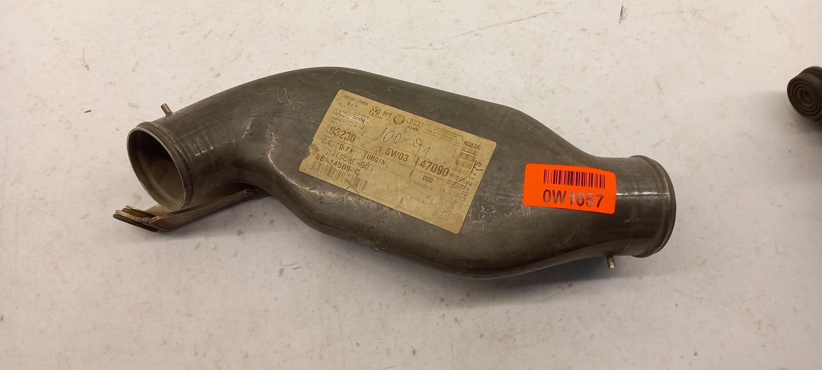 Original OE Volkswagen Ladeluftschlauch 06A145894C